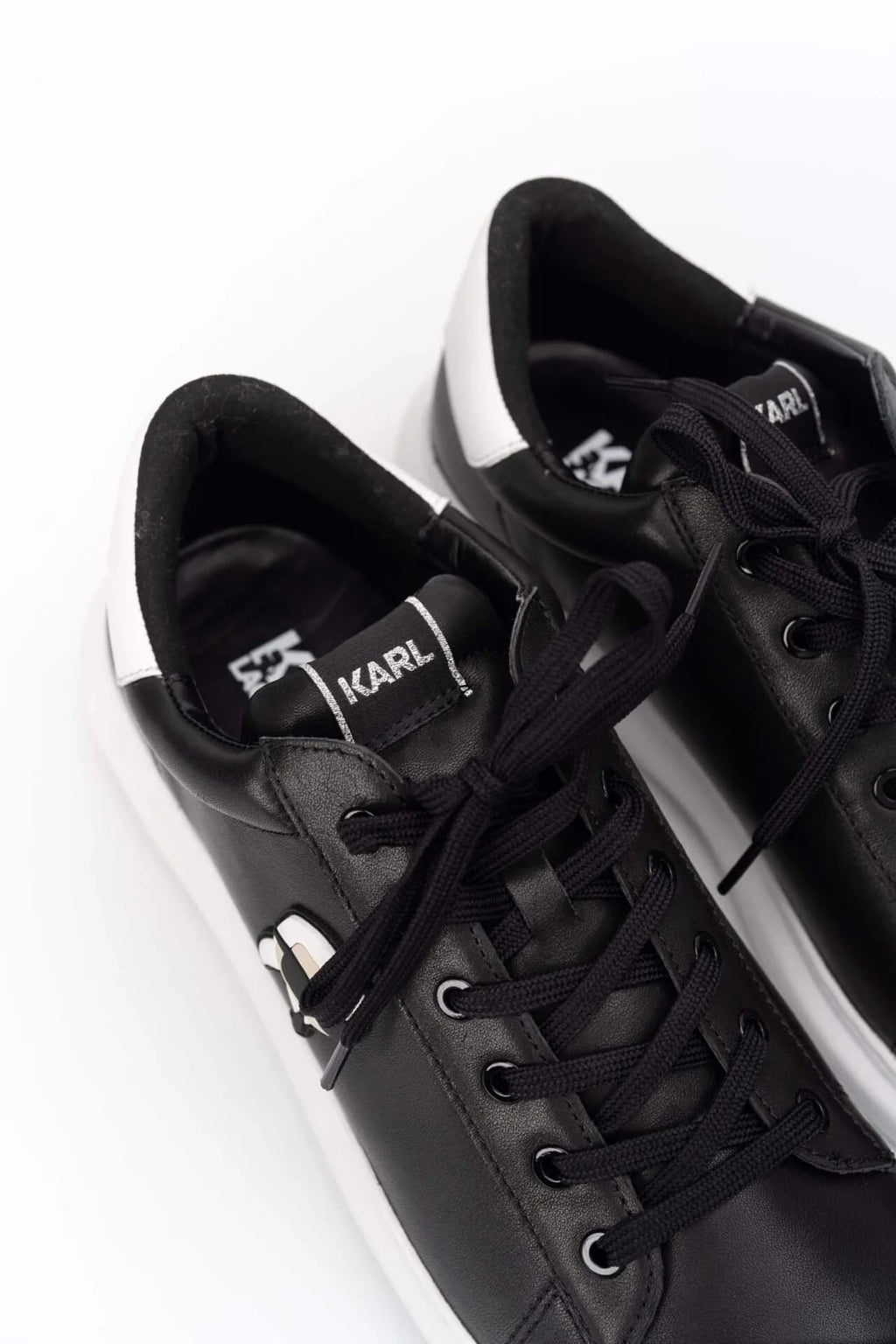(Core) Karl Lagerfeld Men's Kapri NFT Lo Lace Sneaker Black Lthr KL52530N 000
